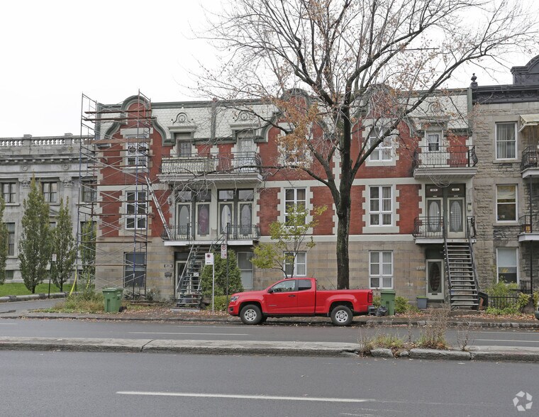 1891 Boul Pie-IX, Montréal, QC à vendre - Photo de l’immeuble – Image 2 sur 2