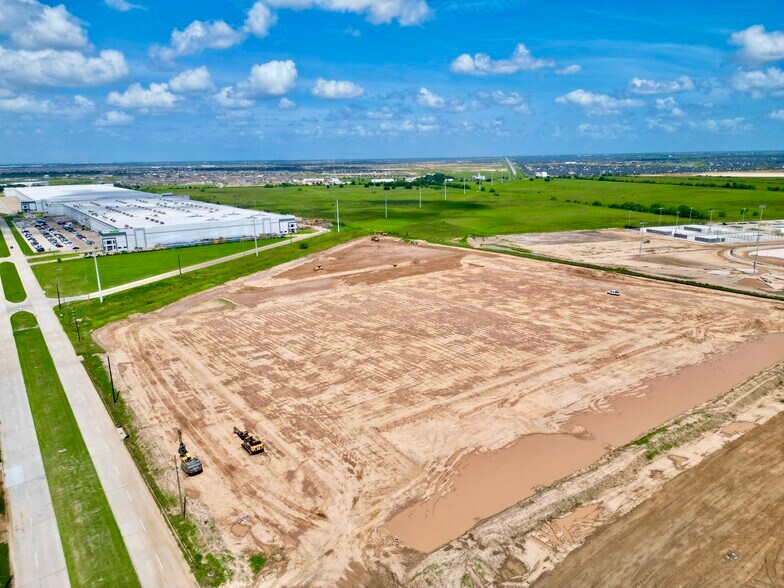 Twinwood Distribution Center V, Brookshire, TX à vendre - Photo de l’immeuble – Image 3 sur 6