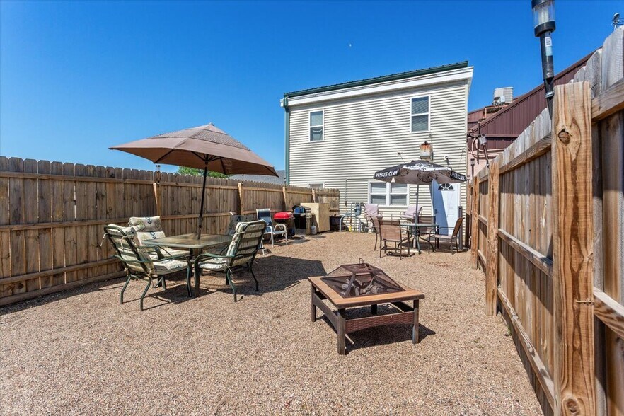 19 N Main St, Tioga, ND à vendre - Photo de l’immeuble – Image 2 sur 59