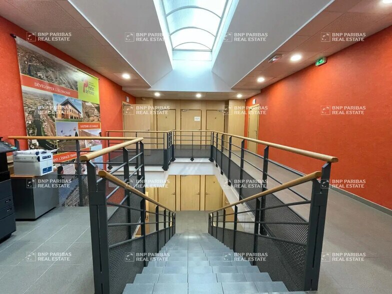 4 Avenue Gabriel Lippmann, Yutz à louer - Photo de l’immeuble – Image 3 sur 18