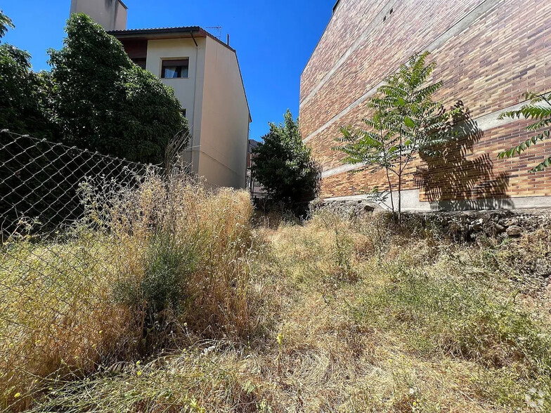 Terrain dans Galapagar, Madrid à vendre - Photo de l’immeuble – Image 3 sur 6
