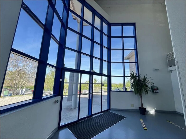 12 Rue Louis Braille, Ramonville-Saint-Agne à louer - Photo de l’immeuble – Image 3 sur 20