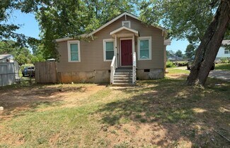 Plus de détails pour 107 Marion St, Cowpens, SC - Spécialisé à vendre
