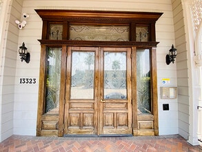 13323 W Washington Blvd, Culver City, CA à louer Photo de l’immeuble– Image 2 sur 18