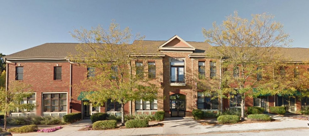 225 Aberdeen Dr, Valparaiso, IN à vendre - Photo principale – Image 1 sur 17