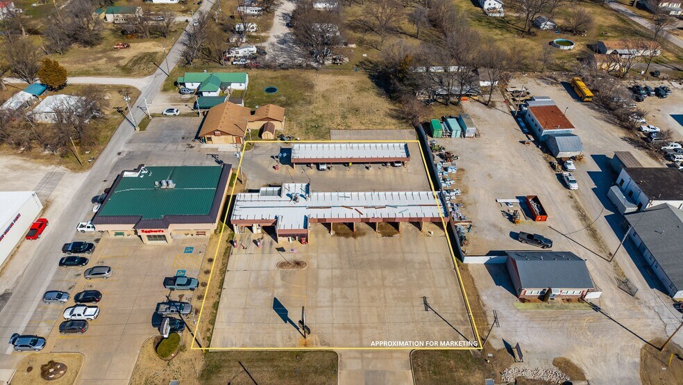 1720 Main St, Independence, KS à vendre - Photo principale – Image 1 sur 1