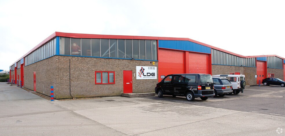 Enterprise Way, Peterborough à louer - Photo de l’immeuble – Image 2 sur 12