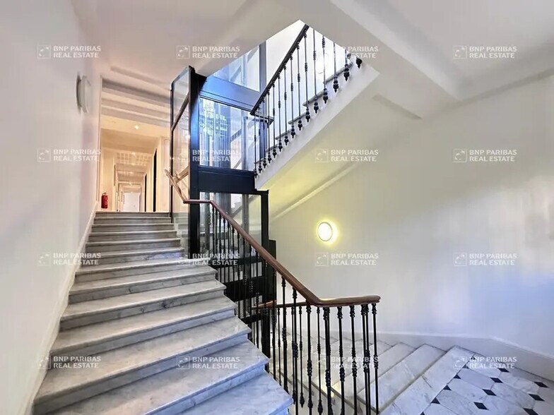 Bureau dans Nice à louer - Photo intérieure – Image 3 sur 9