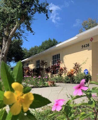 Plus de détails pour 5426 18th St W, Bradenton, FL - Santé à vendre