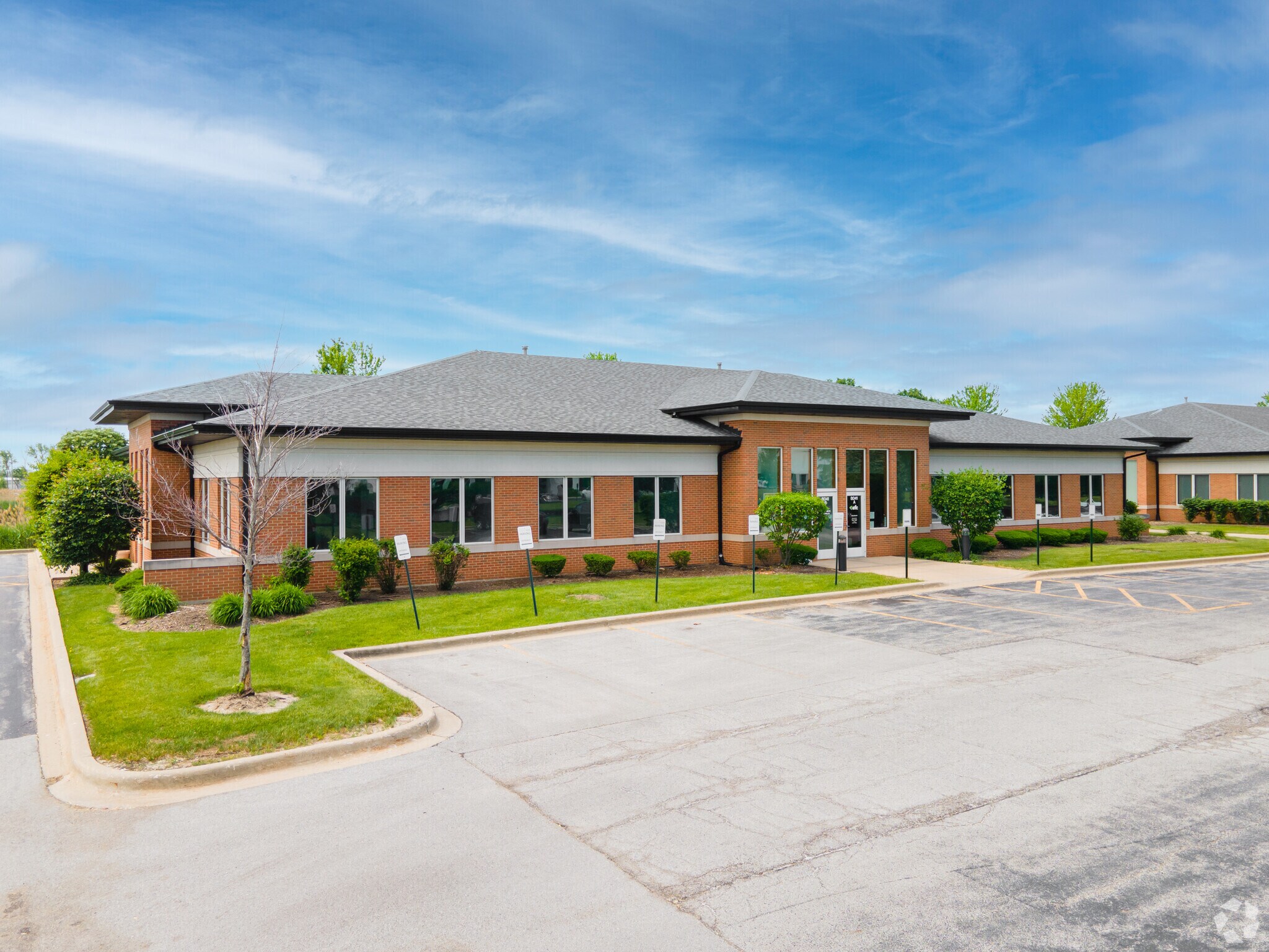 8041 W 186th St, Tinley Park, IL à vendre Photo principale– Image 1 sur 21