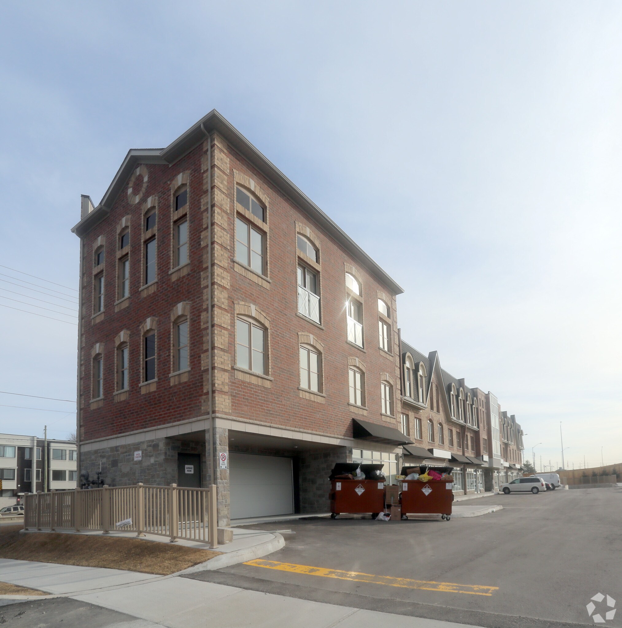 3865 Major Mackenzie Dr W, Vaughan, ON à vendre Photo principale– Image 1 sur 5