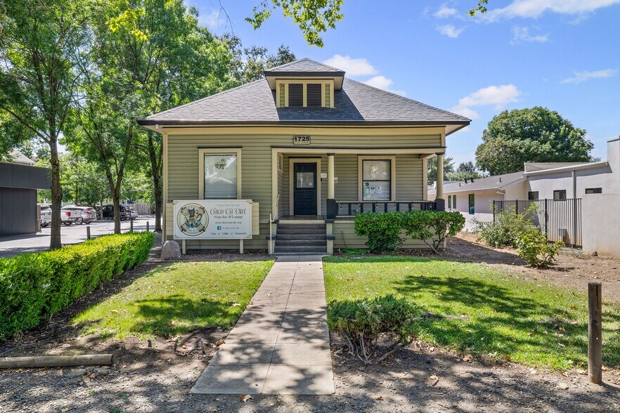 1725 Esplanade Rd, Chico, CA à louer - Photo de l’immeuble – Image 1 sur 5
