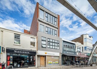 Plus de détails pour 10 Birley St, Blackpool - Local commercial à louer