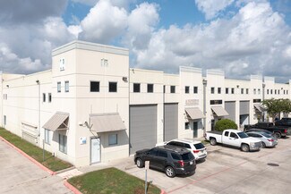 Plus de détails pour 5750 N Sam Houston Pky E, Houston, TX - Industriel/Logistique à louer