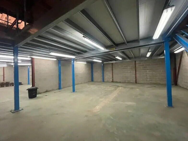 Local d’activités dans Ivry-sur-Seine à louer - Photo intérieure – Image 3 sur 7