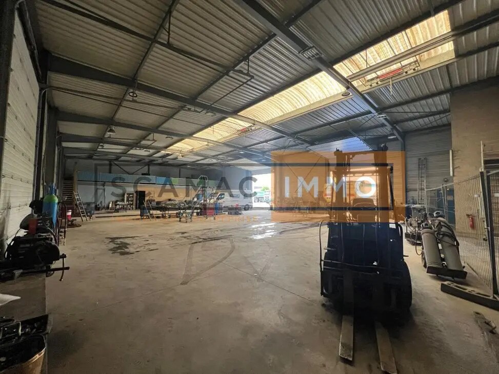 Local d'activités dans Claye-Souilly à vendre Photo intérieure– Image 1 sur 9