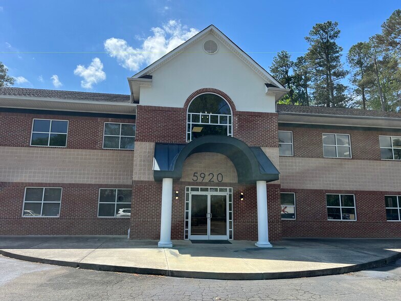 5920 S Miami Blvd, Morrisville, NC à vendre - Photo de l’immeuble – Image 2 sur 12
