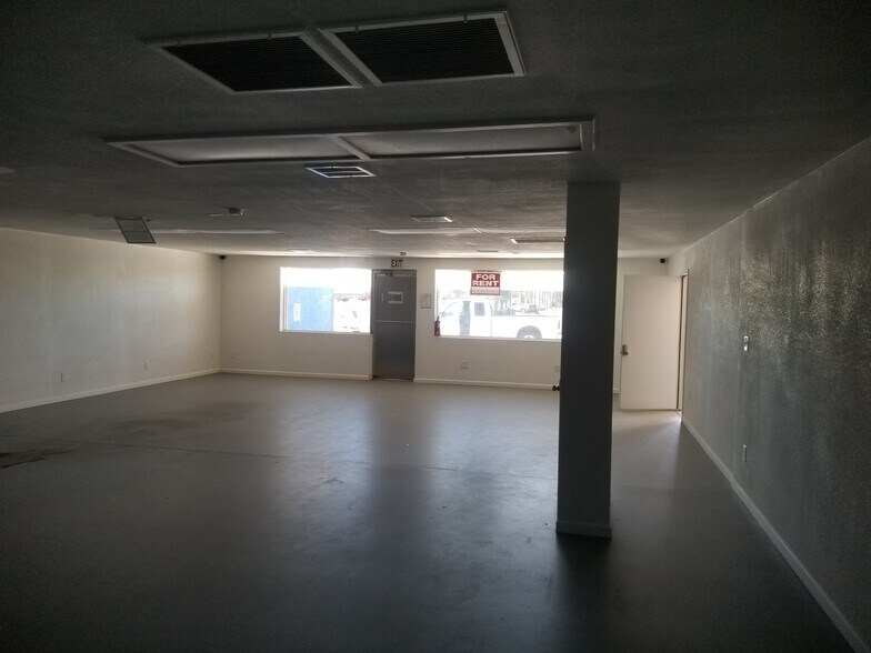 711 E Florence Blvd, Casa Grande, AZ à louer - Photo de l’immeuble – Image 3 sur 3