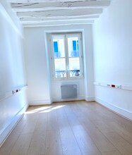 18 Rue De Penthièvre, Paris à louer Photo intérieure– Image 2 sur 7