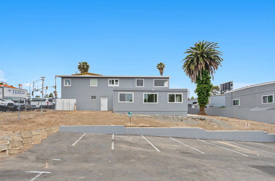 8628 Troy St, Spring Valley, CA à vendre - Photo de l’immeuble – Image 2 sur 6