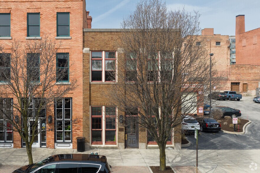 24 S Huron St, Toledo, OH à louer - Photo de l’immeuble – Image 2 sur 14