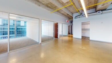 161 NW 6th St, Miami, FL à louer Photo intérieure– Image 1 sur 23