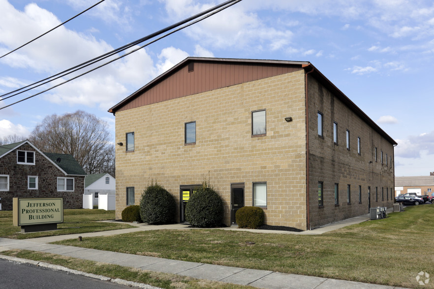 2450-2460 W Main St, Norristown, PA à louer - Photo principale – Image 2 sur 16