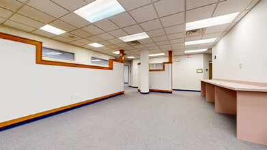 205 W Market St, Lima, OH à louer Numérisation 3D Matterport– Image 1 sur 9