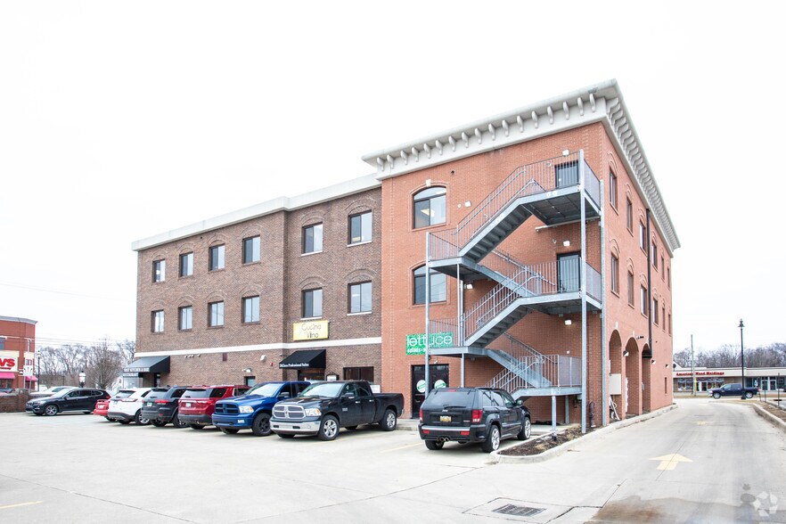 52957-52975 Van Dyke Ave, Shelby Township, MI à louer - Photo de l’immeuble – Image 3 sur 3