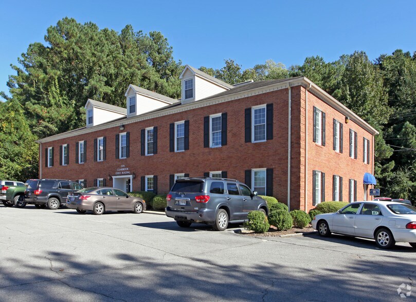 2170 Clearbrook Rd, Birmingham, AL à louer - Photo de l’immeuble – Image 2 sur 6