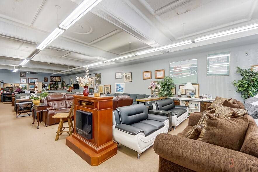 42-44 W High St, Springfield, OH à vendre - Photo de l’immeuble – Image 3 sur 17