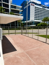 2814 Collins Ave, Miami Beach, FL à louer Photo intérieure– Image 2 sur 10
