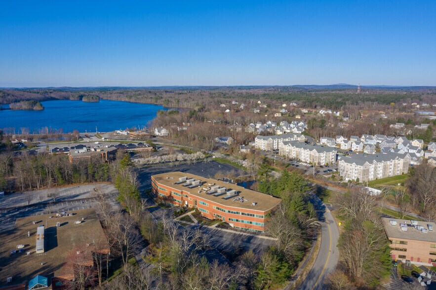 35 Nagog Park, Acton, MA à vendre - Aérien – Image 3 sur 14