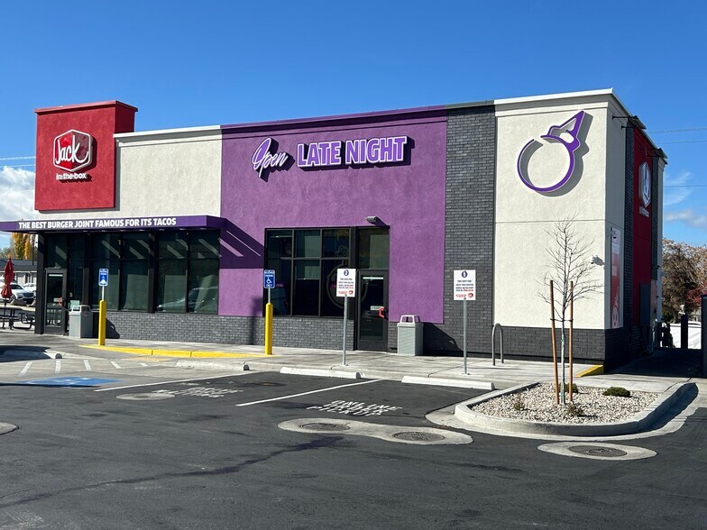 592 N Main St, Tooele, UT à vendre - Photo de l’immeuble – Image 2 sur 6