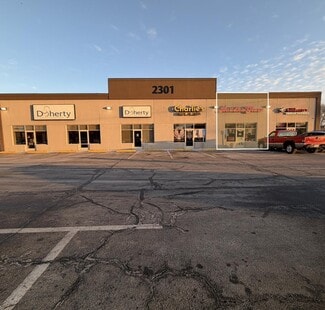 Plus de détails pour 2301 W Division St, Saint Cloud, MN - Local commercial à louer