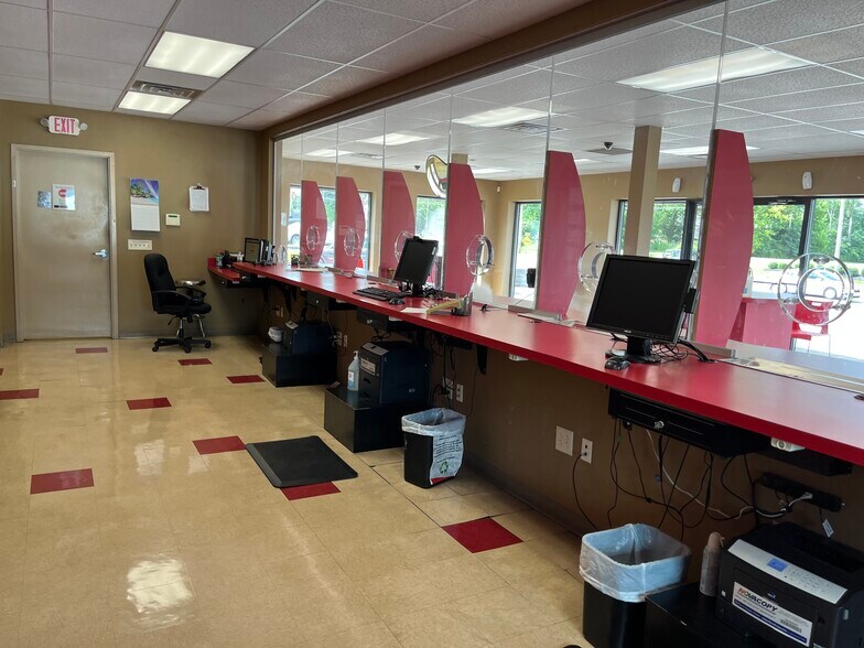 1401 Hillsboro Blvd, Manchester, TN à louer - Photo de l’immeuble – Image 3 sur 4