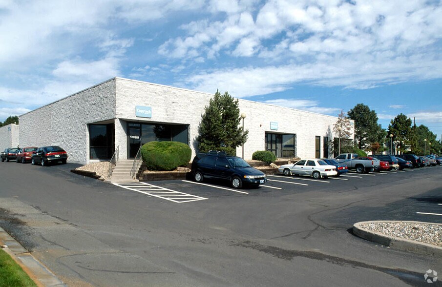 7800 E Iliff Ave, Denver, CO à louer - Photo de l’immeuble – Image 3 sur 8