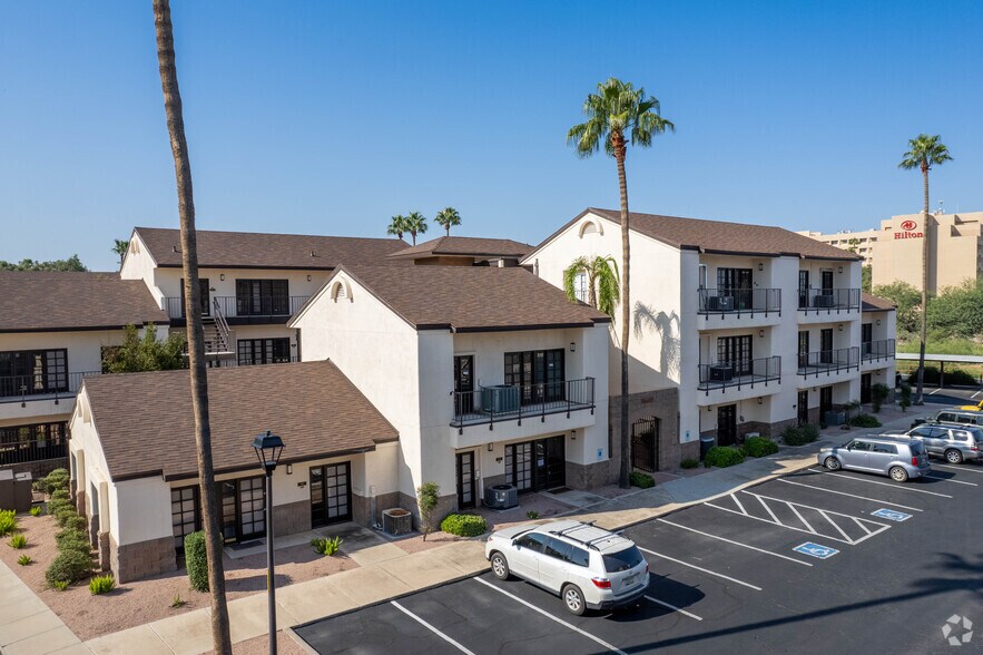 7650 E Broadway Blvd, Tucson, AZ à louer - Photo principale – Image 3 sur 3