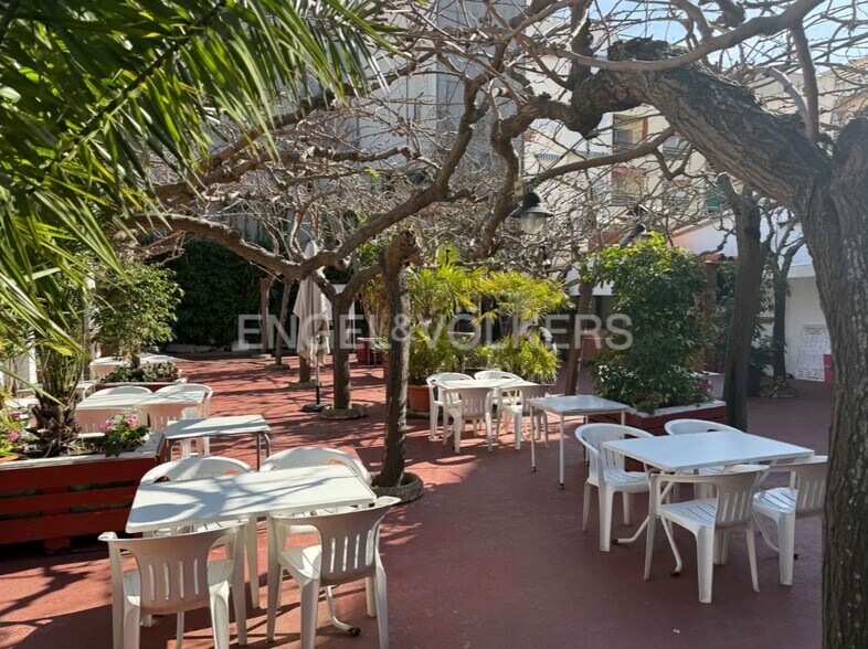 Carrer Narcís Monturiol, 120, Pineda de Mar, Barcelona à vendre - Photo de l’immeuble – Image 2 sur 5