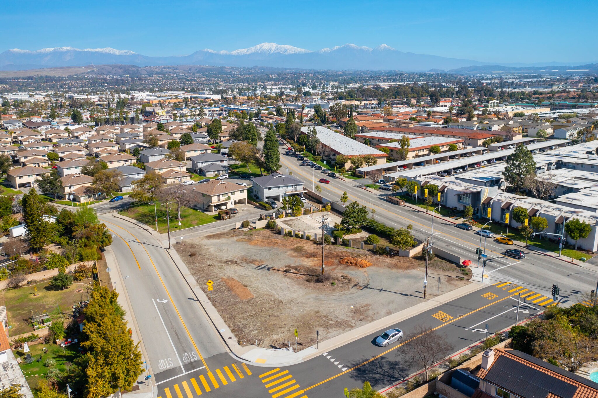 18216 Via Dicha, Rowland Heights, CA à louer Photo principale– Image 1 sur 9