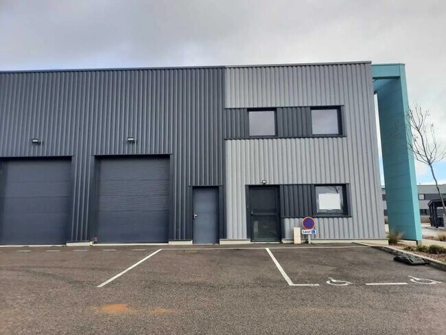 Plus de détails pour 662 Rue Des Jonchères, Genay - Bureau, Local d'activités à louer