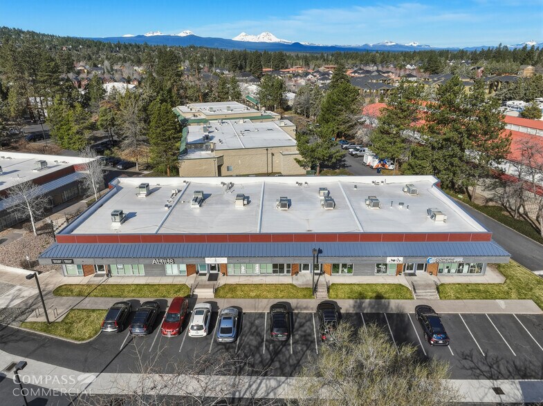 20340-20370 Empire Ave, Bend, OR à louer - Photo de l’immeuble – Image 3 sur 18