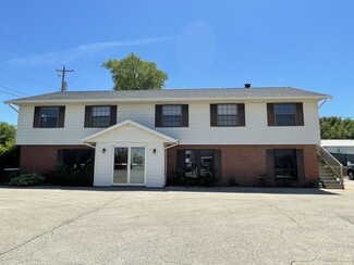 Plus de détails pour 1925 S Main St, Bloomington, IL - Santé à vendre