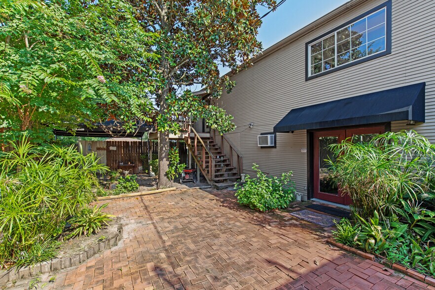 1526 Heights Blvd, Houston, TX à louer - Photo de l’immeuble – Image 1 sur 28