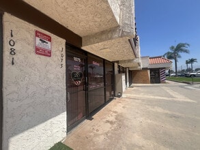 1035-1091 S Mt Vernon Ave, Colton, CA à louer Photo de l’immeuble– Image 2 sur 5