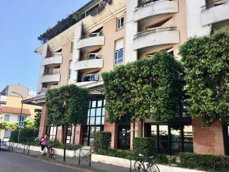 16 Rue De Périole, Toulouse à louer - Photo de l’immeuble – Image 2 sur 23