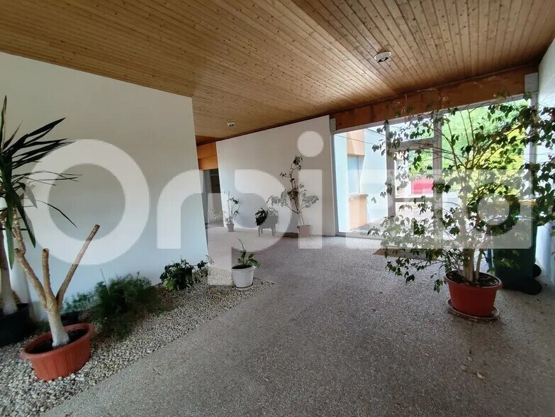 Bureau dans Limoges à vendre - Photo de l’immeuble – Image 3 sur 7