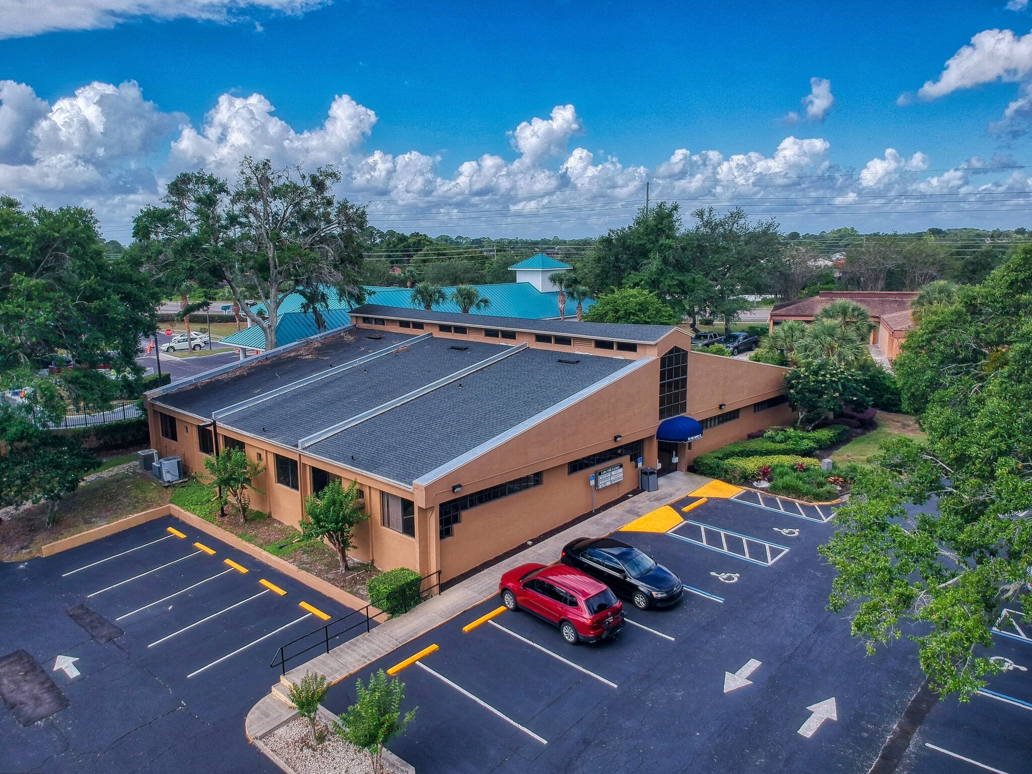 75 Fox Ridge Ct, DeBary, FL à louer Photo de l’immeuble– Image 1 sur 10
