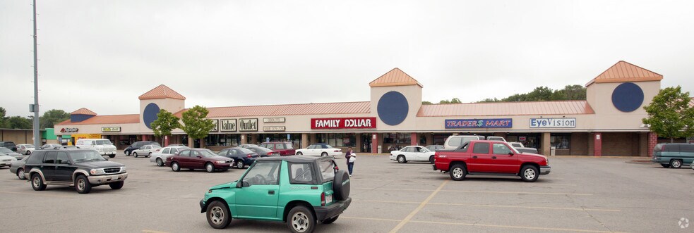 694-760 Crescent St, Brockton, MA à louer - Photo principale – Image 1 sur 34