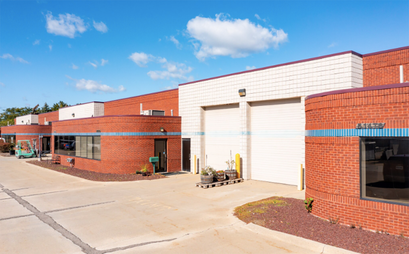 51464 Oro Dr, Shelby Township, MI à louer Photo principale– Image 1 sur 3